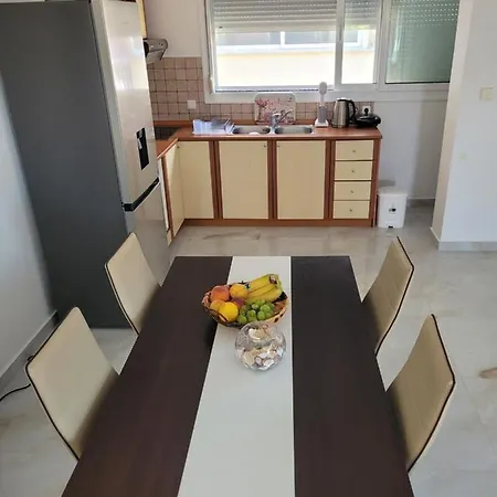Apartment Ina's Masionette Nea Iraklitsa